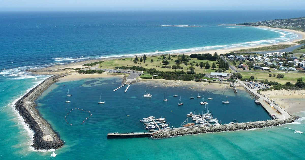 Apollo Bay harbour