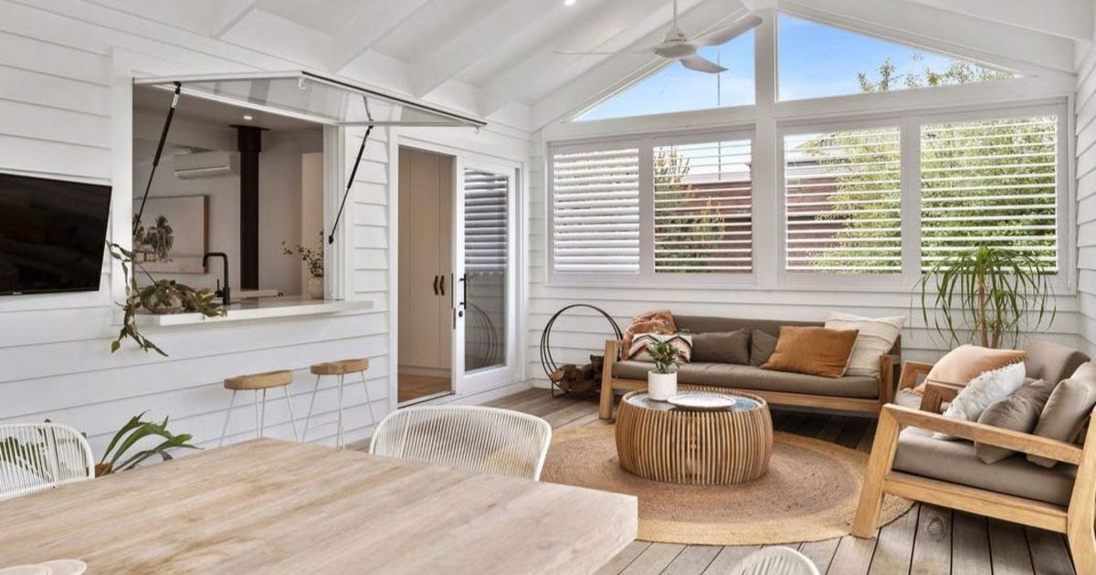 Torquay beachside home