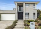 Torquay Luxury Home Pool