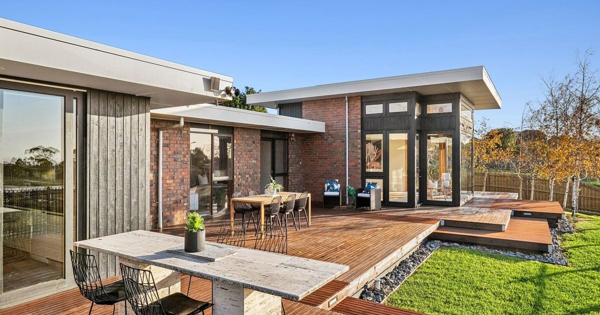Drysdale clinker brick home
