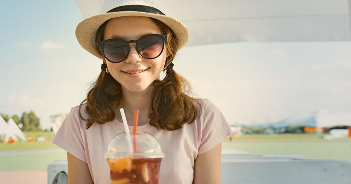 Teen sunburn risks