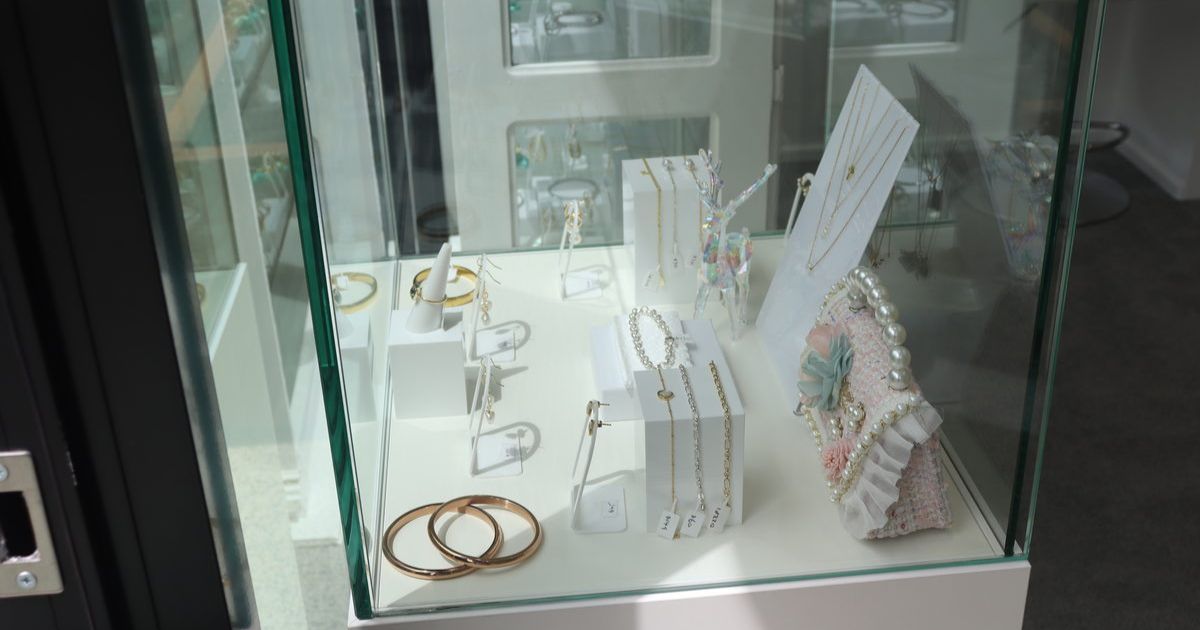 Torquay jewellery store