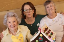 Torquay charity knitting