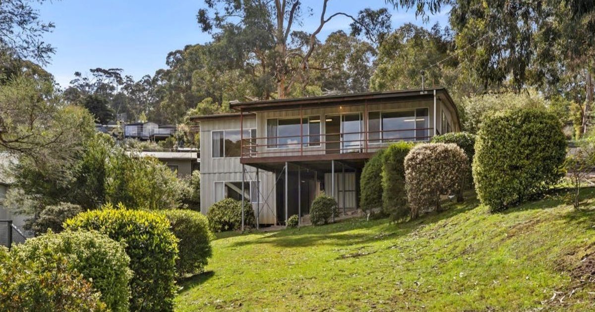 Lorne family home