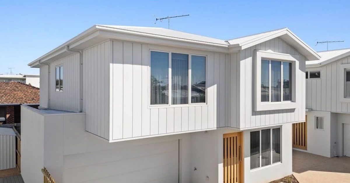 Torquay Luxury Townhouse