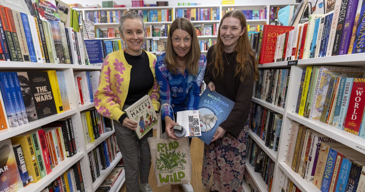 Global Book Crawl