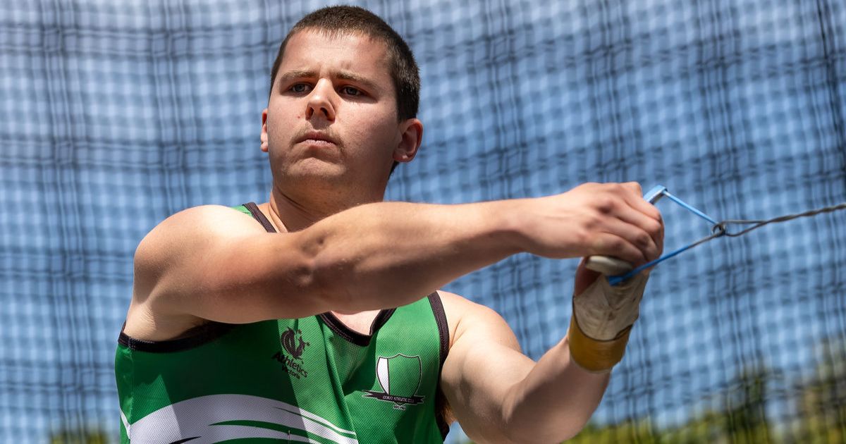 Darcy Giddings discus