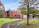 Torquay acreage property