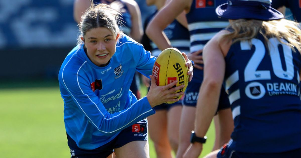 Geelong AFLW vs Essendon 2025