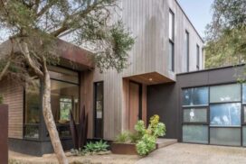 Point Lonsdale home
