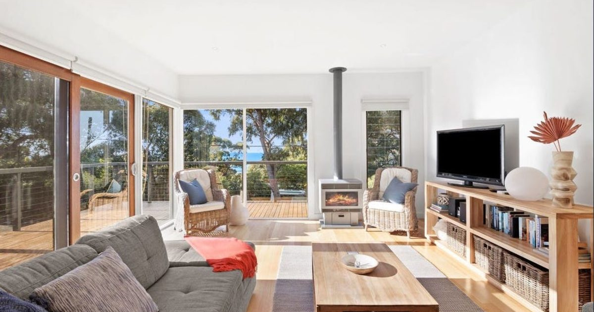 Lorne coastal home