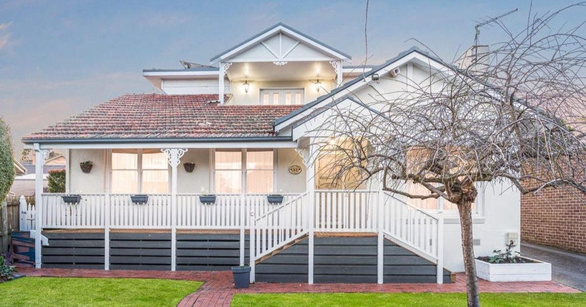 East Geelong house sale