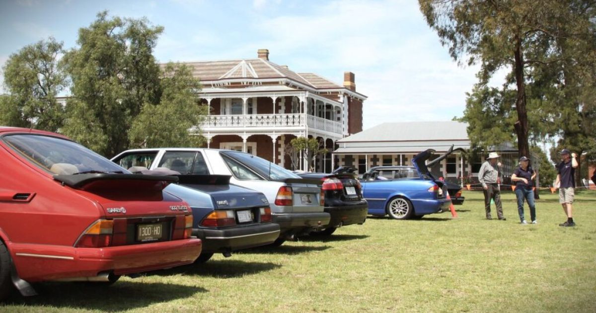 Lara Lions Car Show