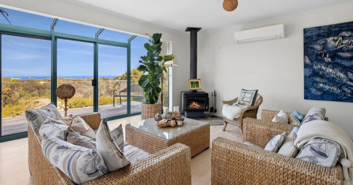 Moggs Creek sea views
