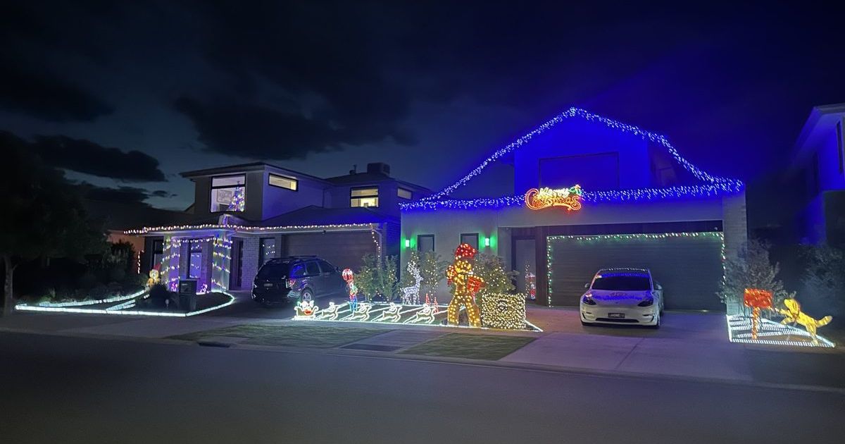 Surf Coast Christmas lights