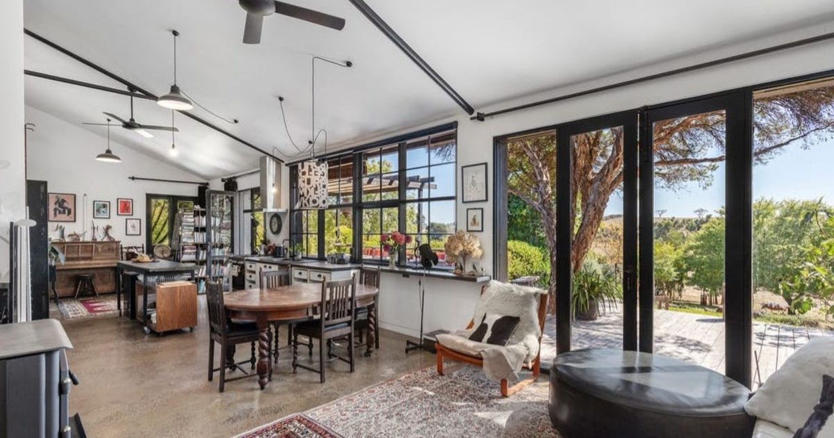 Deans Marsh property