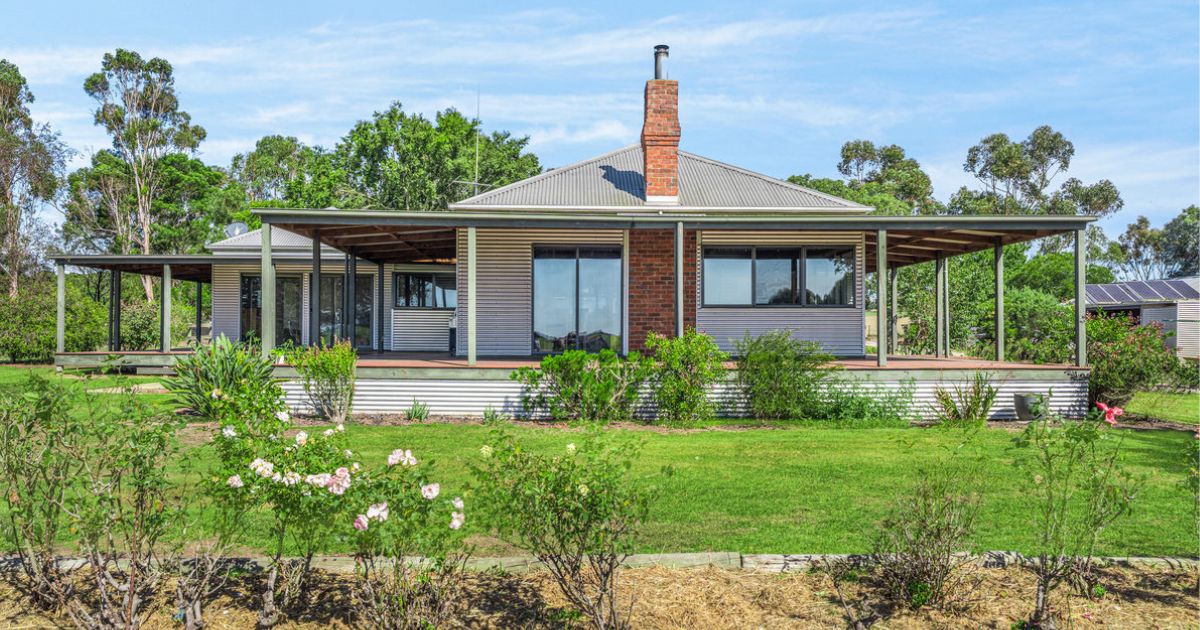 115 Wainewrights Lane Buckley