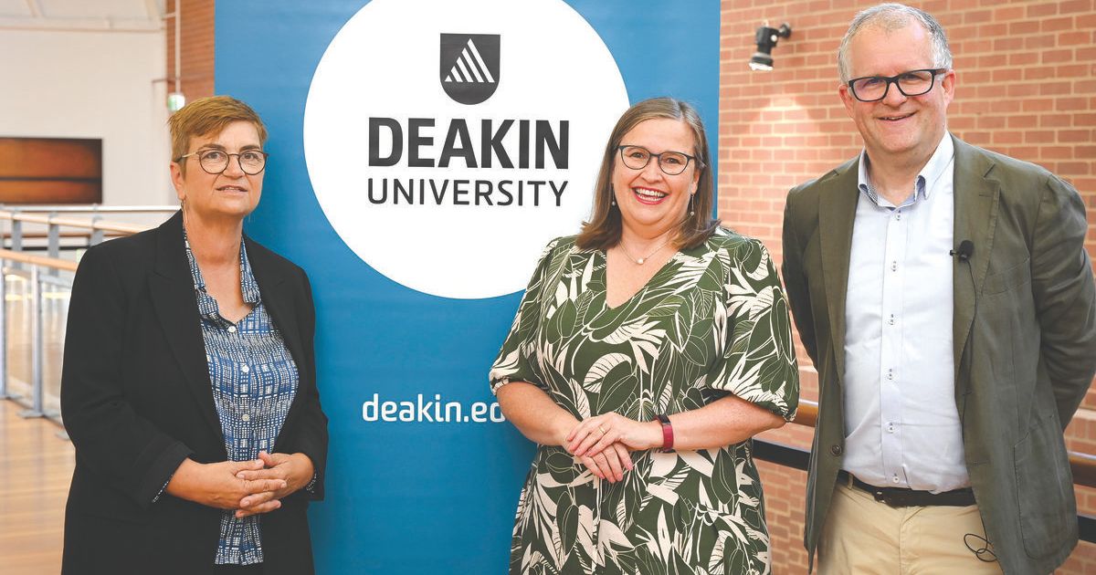 Deakin University restructure