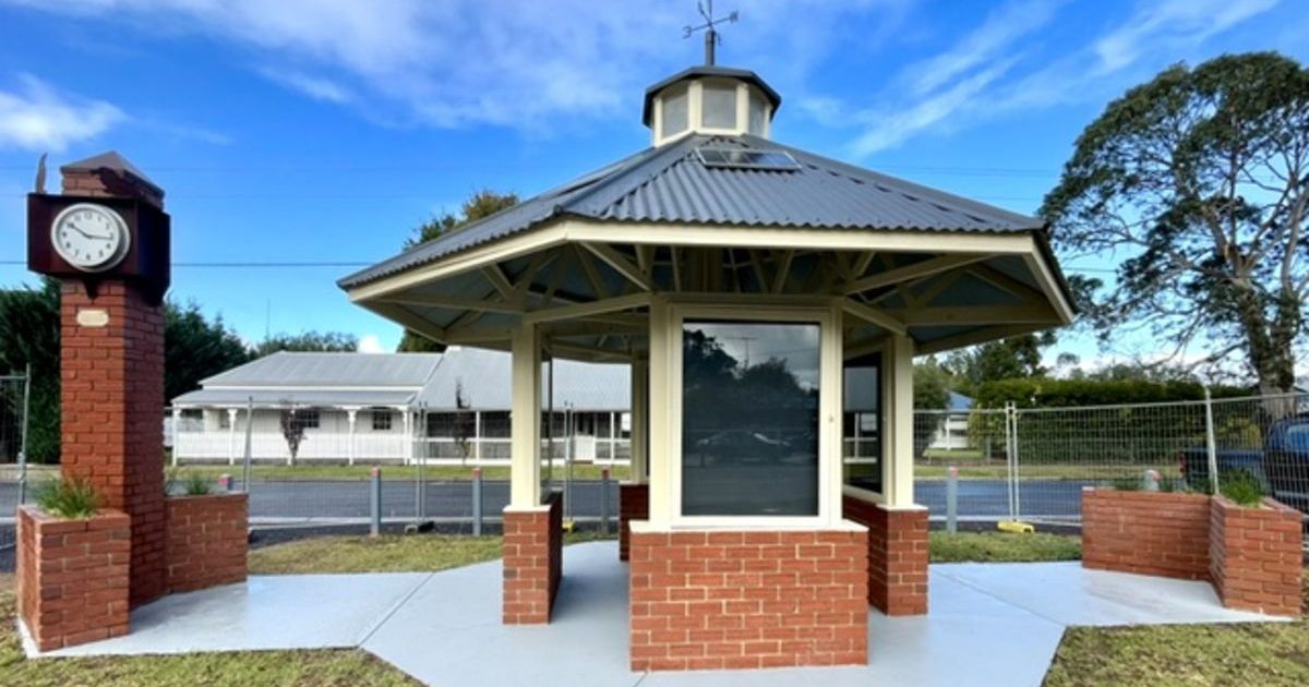 Inverleigh gazebo history