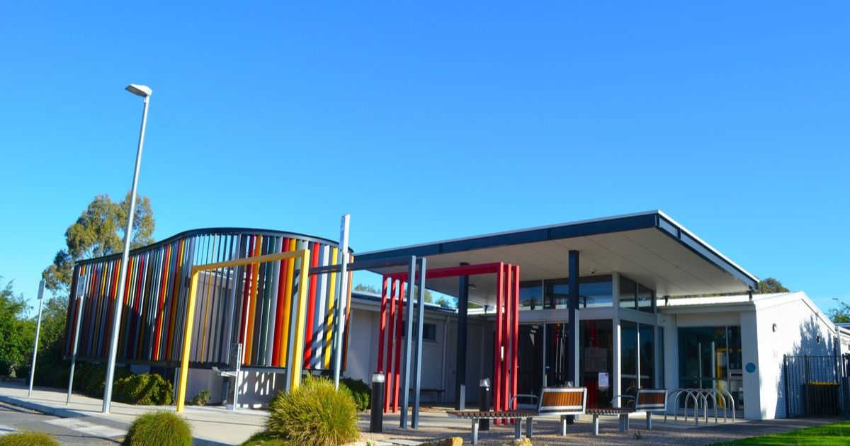 Kangaroo Flat Library pods