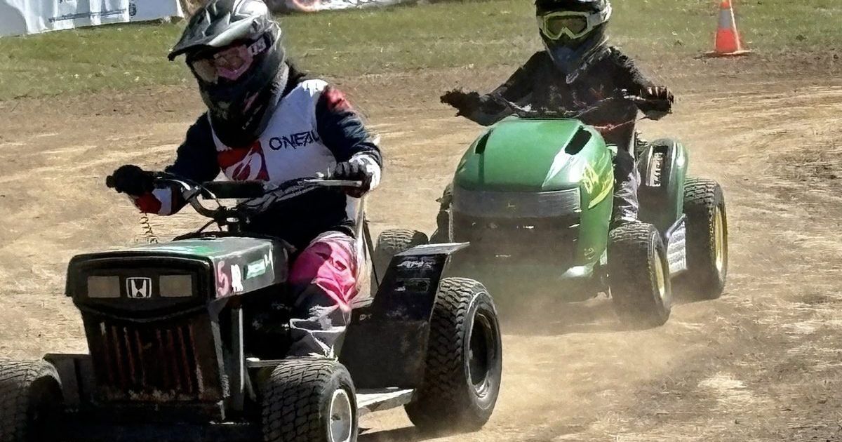 Lawn mower racing