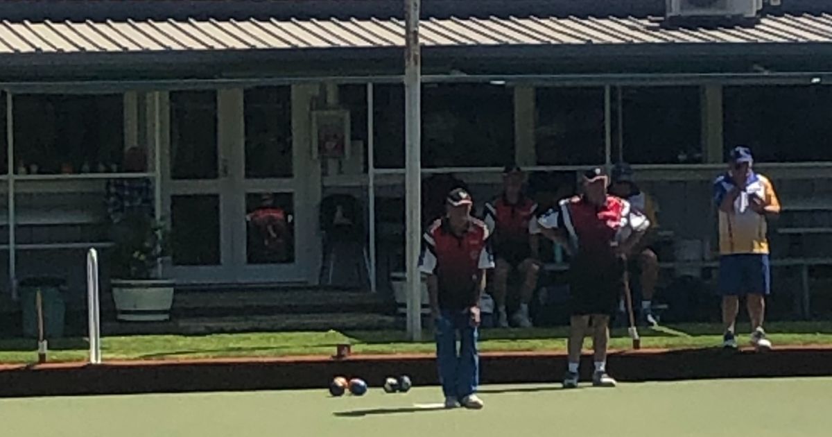 Heathcote pennant bowls