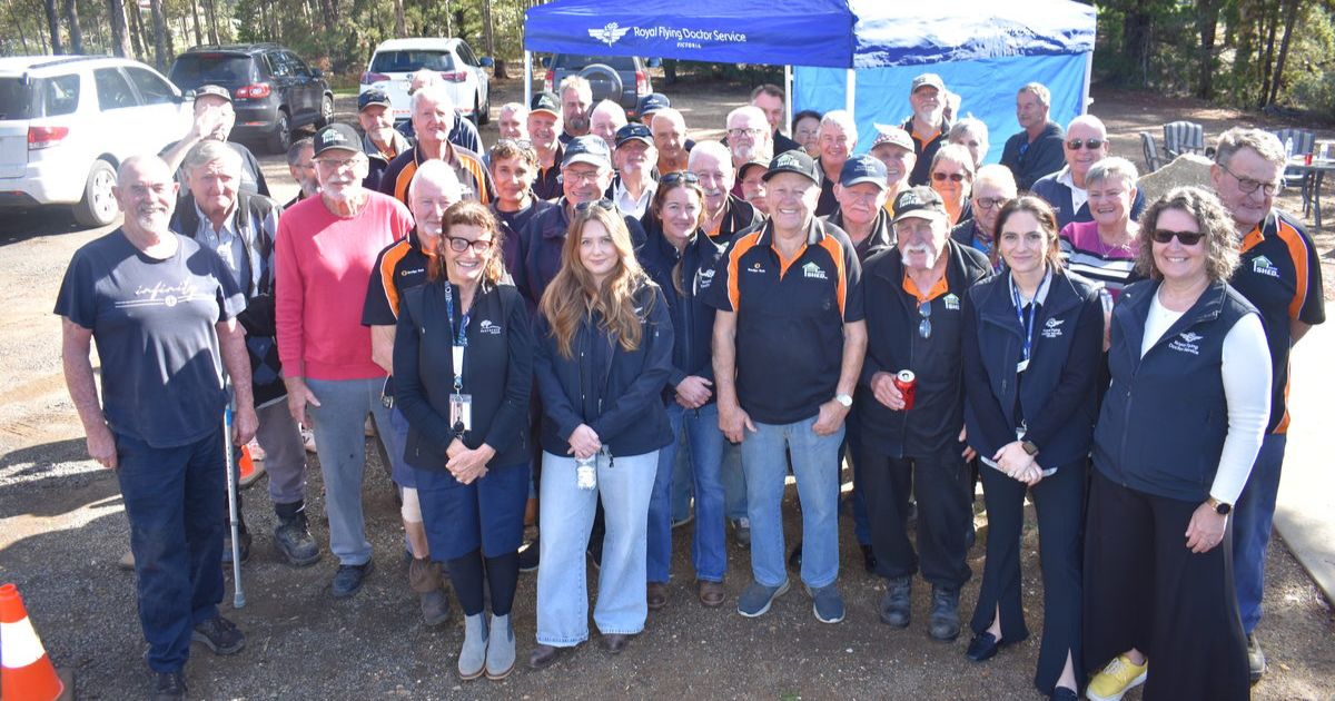 RFDS community volunteers