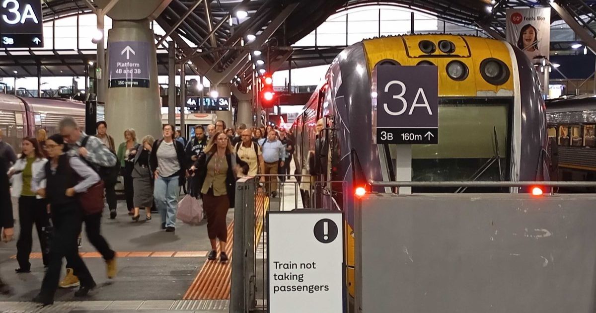 V/Line overcrowding crisis