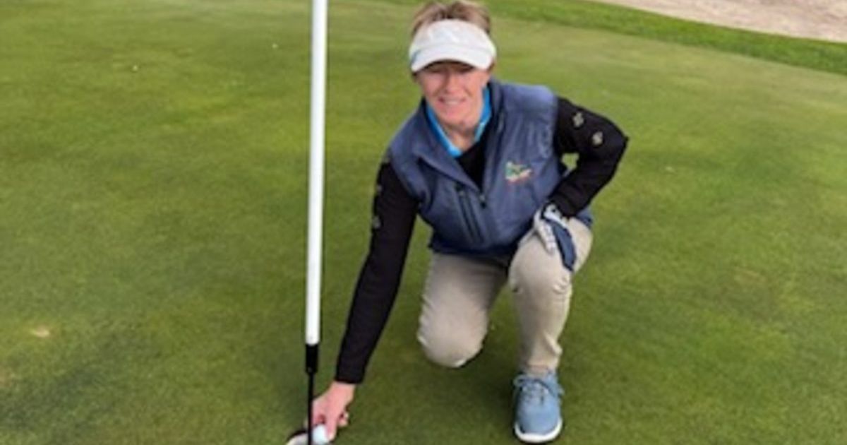 Dianne Perryman hole in one