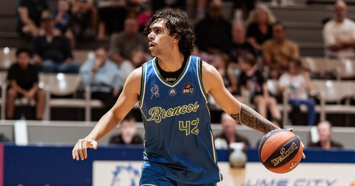 Eli Saifaleupolu Pioneers NBL1