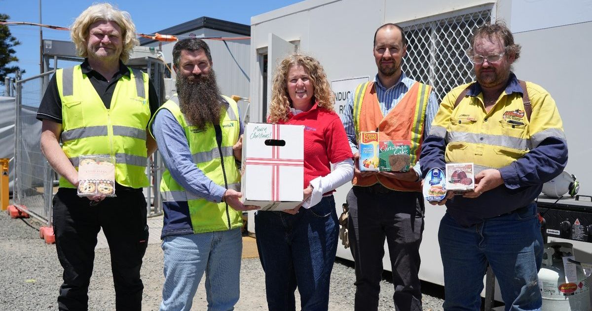 Glenelg Christmas hampers