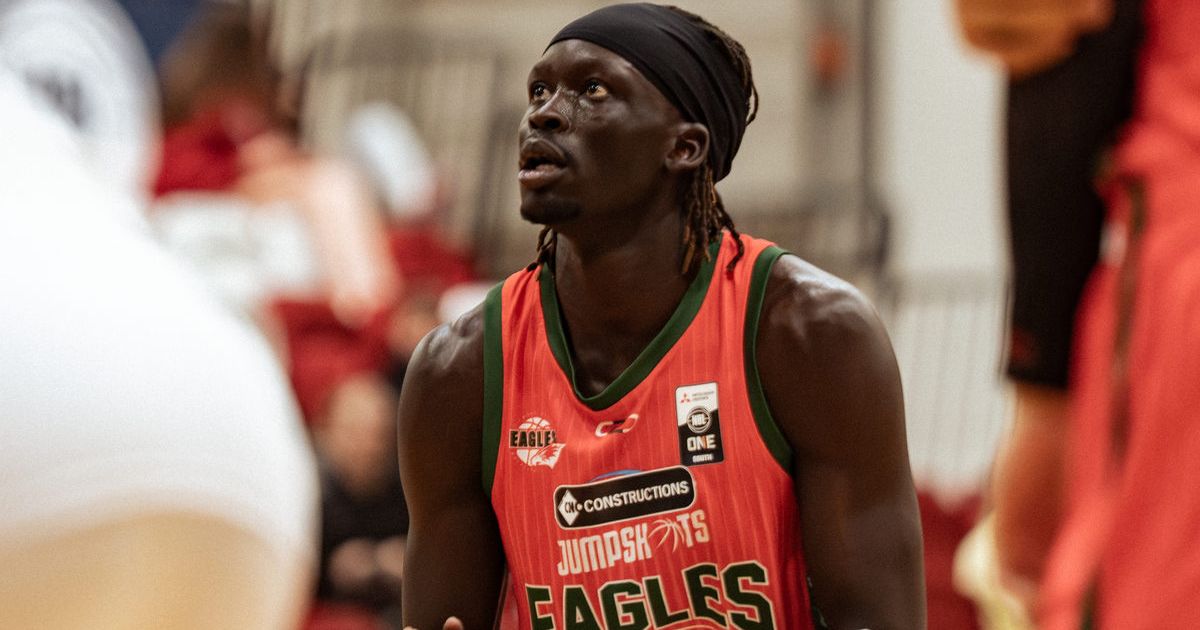 Ngor Manyang Pioneers signing