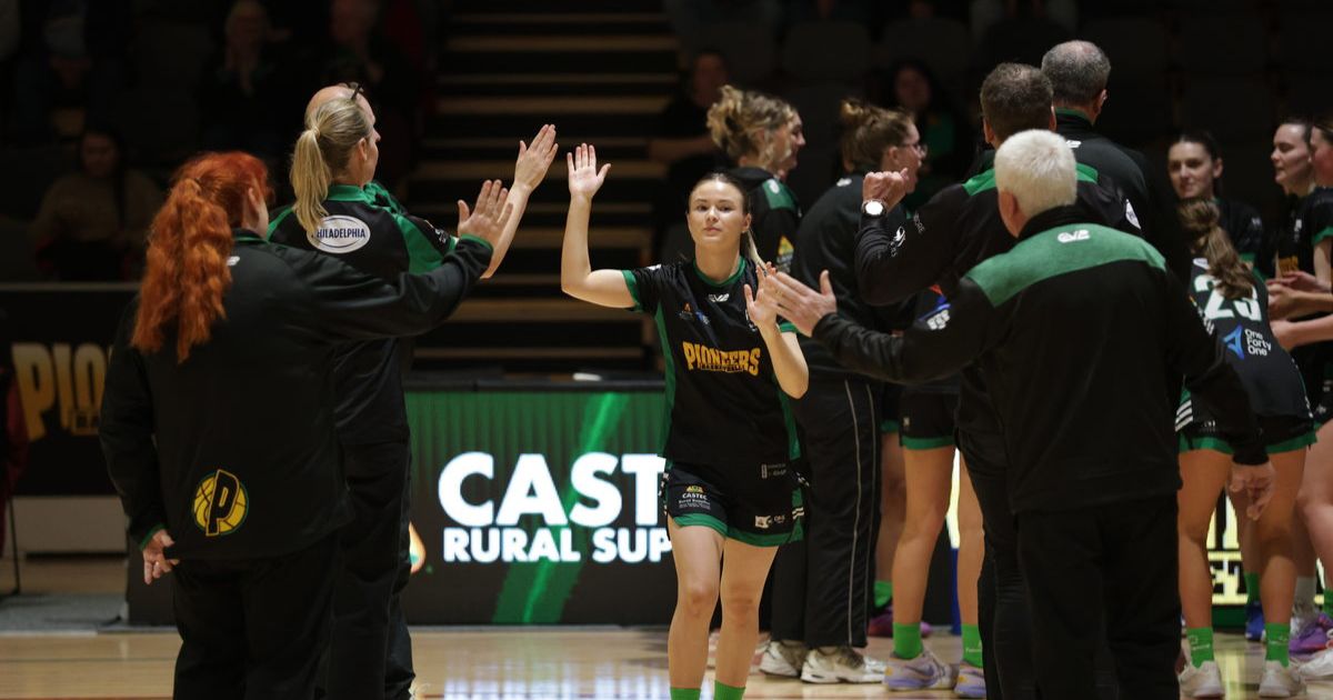 Poppy Venn NBL1 South