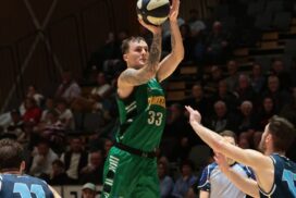 Mount Gambier Pioneers victory