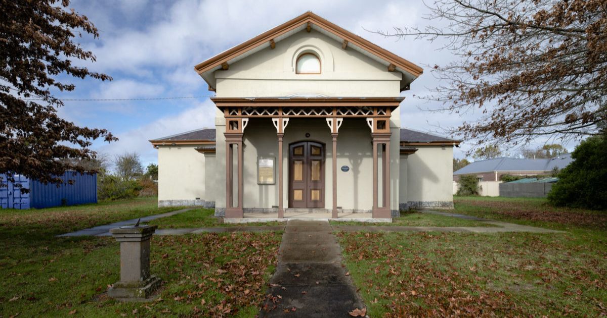 Paranormal Exploration Ballan