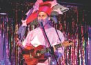 Salmonhead entertainer