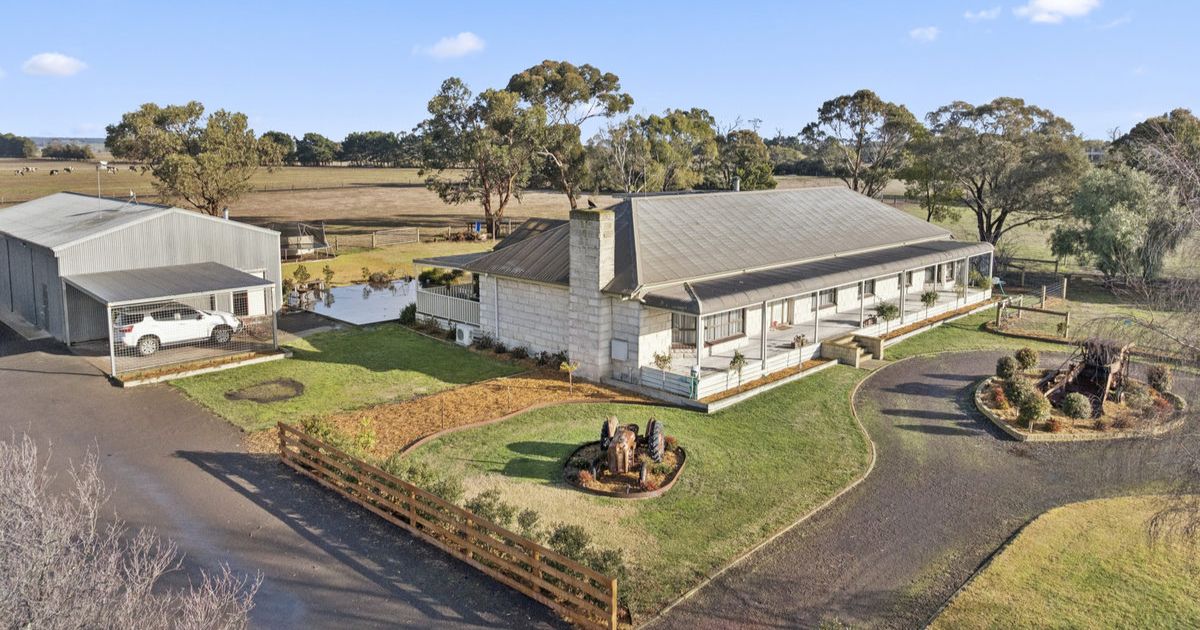 Colac West rural property