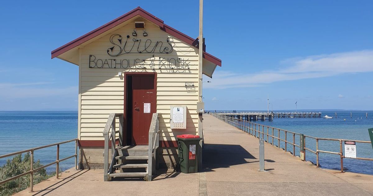 St Leonards Pier