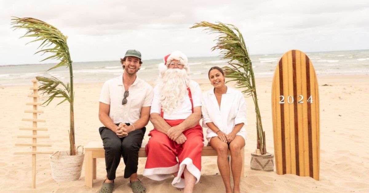 Sandy Santa photos