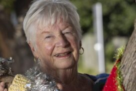 St Leonards yarn bombing Christmas