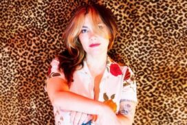 Ella Hooper tour