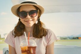 Teen sunburn risks