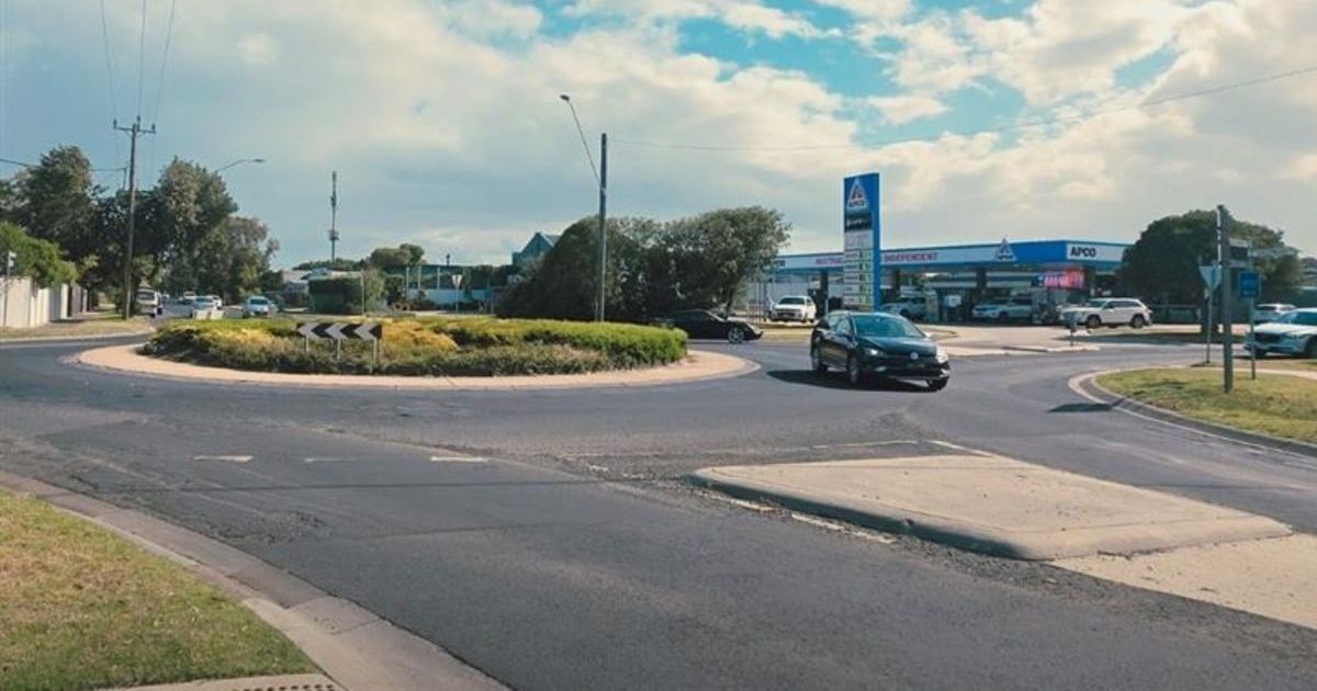 Barwon Heads Road