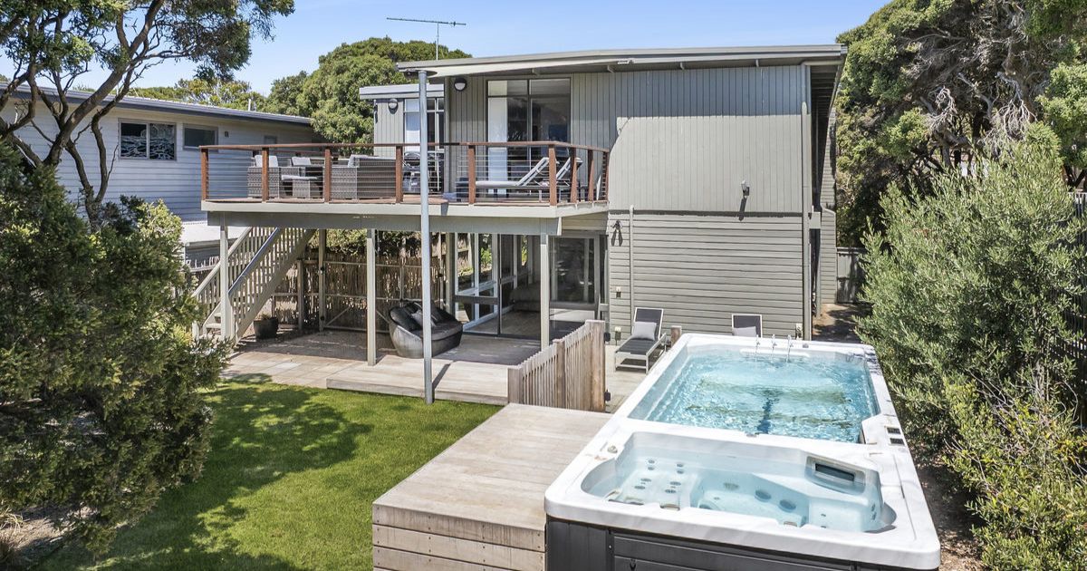 Point Roadknight Beach House
