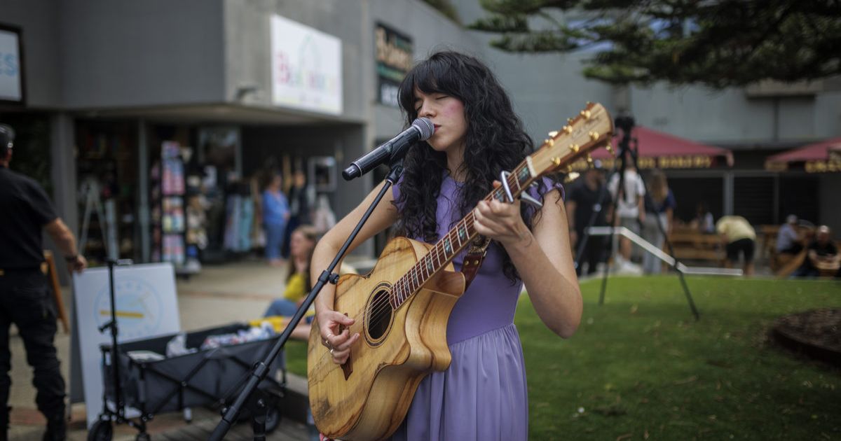 Lorne live music