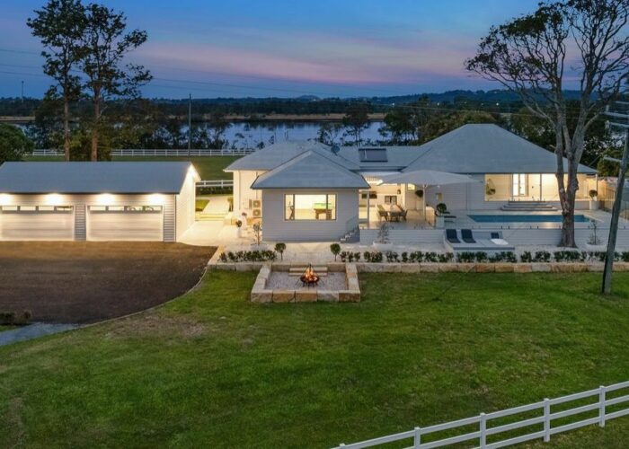 riverfront estate auction