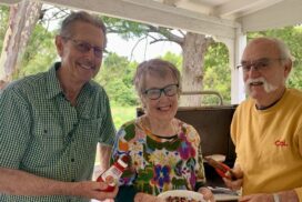 Bangalow free sausage sizzle