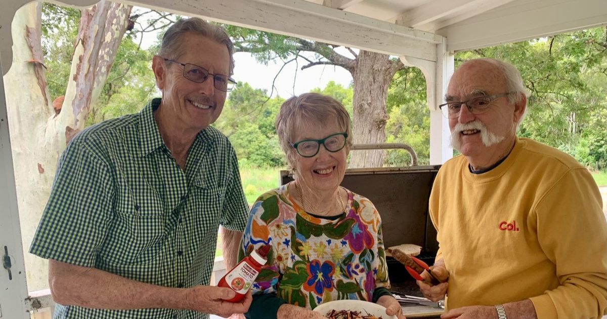 Bangalow free sausage sizzle