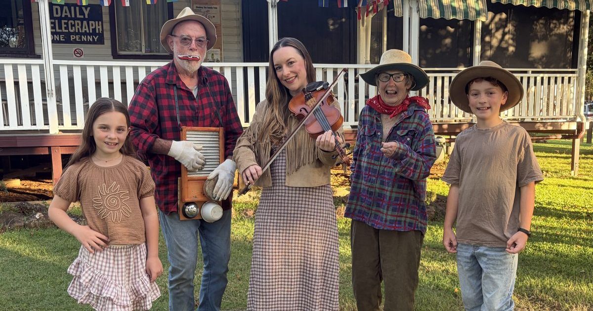Bangalow bush dance