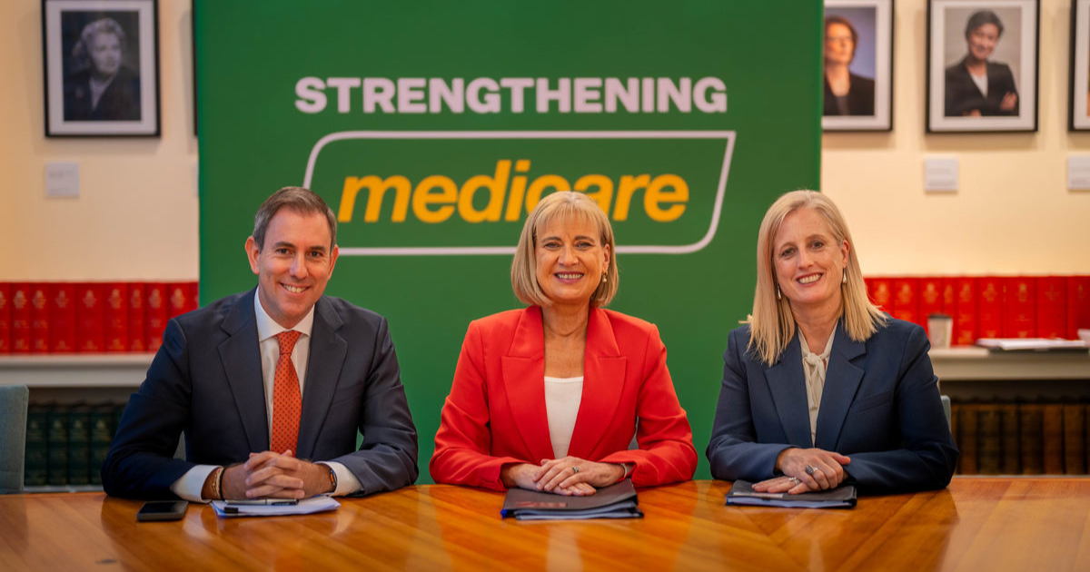 From left to right: Treasurer Jim Chalmers, Justine Elliot MP and Minister for Finance Katy Gallagher. Photo: Supplied by Justine Elliot’s office.
